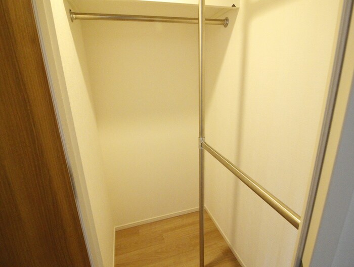 物件内観写真13　(収納)