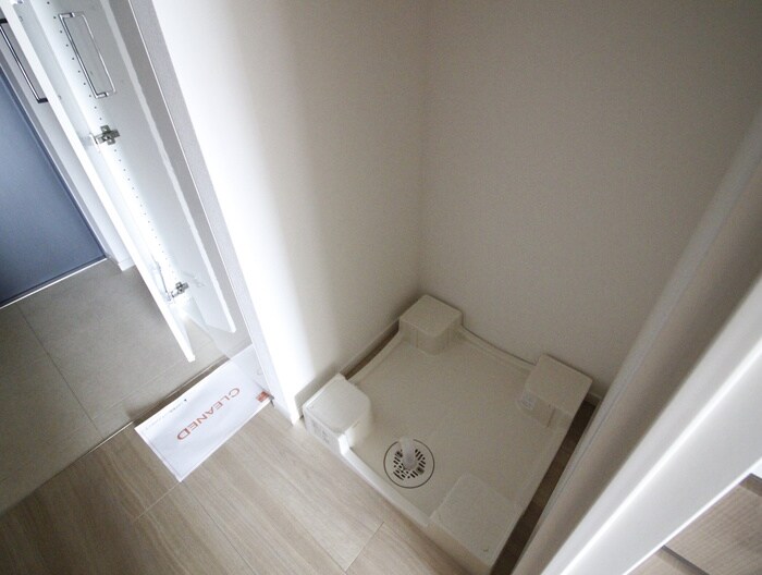 物件内観写真17　(洗濯機置場)