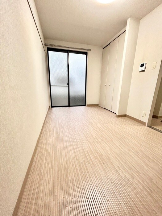 物件内観写真5　(居室)