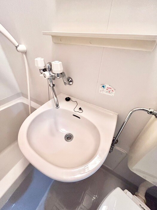 物件内観写真12　(洗面)
