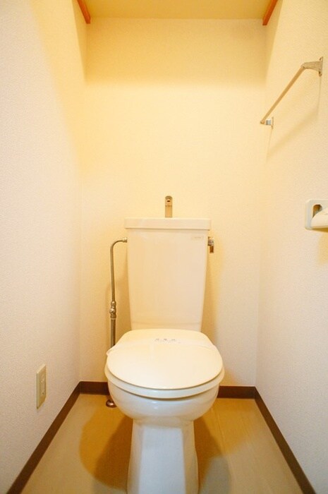 物件内観写真10　(トイレ)