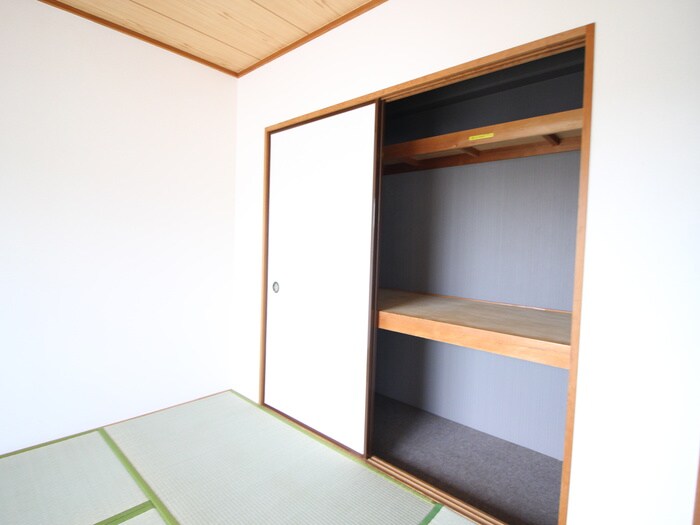 物件内観写真9　(収納)