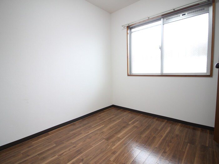 物件内観写真22　(居室)