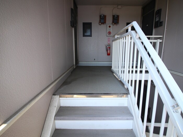 物件外観写真6　(建物設備)