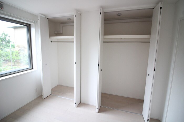 物件内観写真11　(収納)