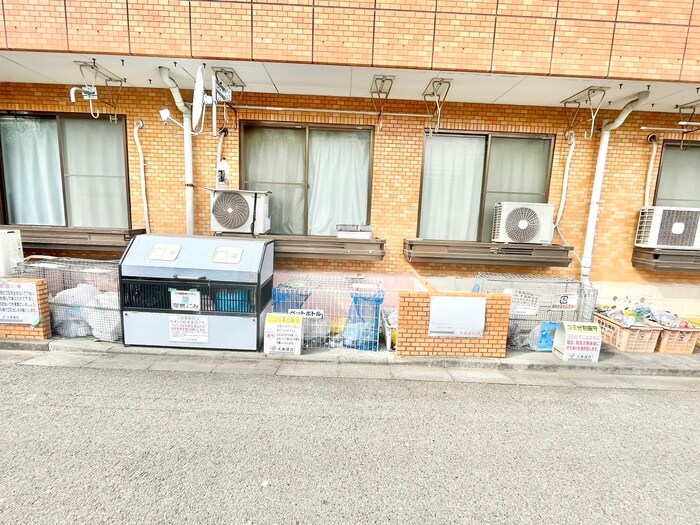 物件外観写真6　(建物設備)