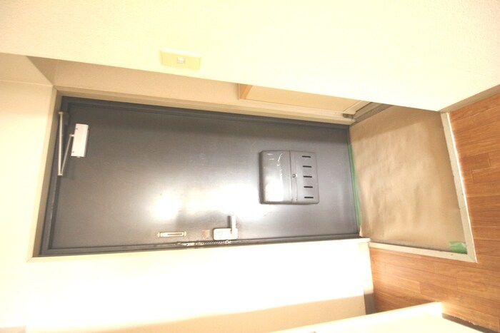 物件内観写真19　(玄関)