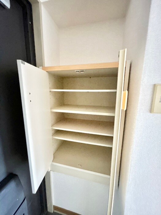 物件内観写真20　(靴箱)