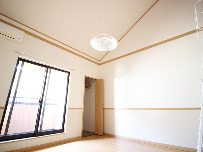 物件内観写真7　(居室)