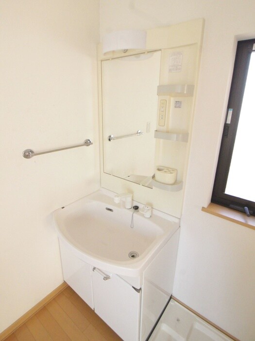 物件内観写真14　(洗面)