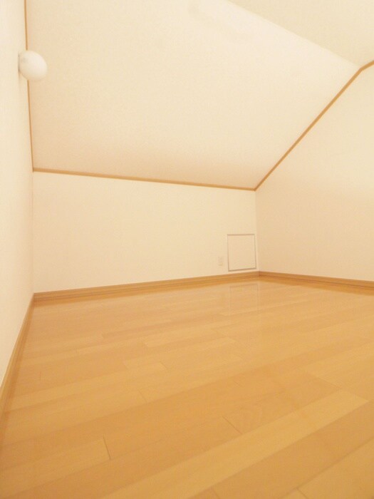 物件内観写真16　(ロフト)