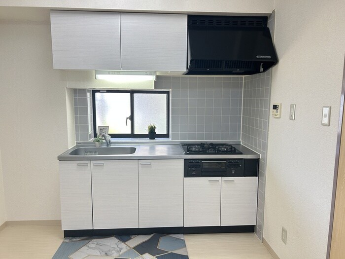 物件内観写真8　(キッチン)