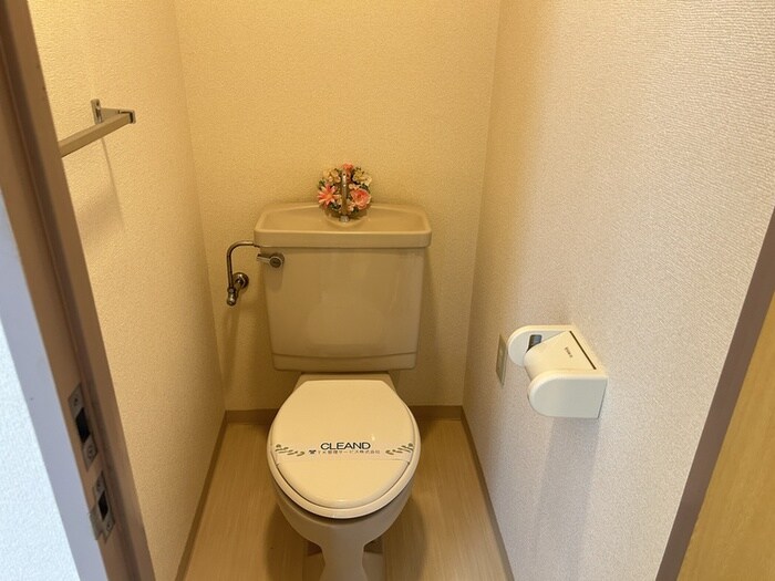 物件内観写真10　(トイレ)