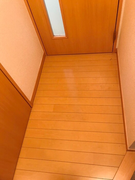 物件内観写真15　(廊下)