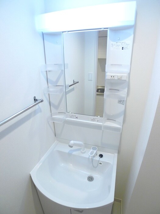 物件内観写真11　(洗面)