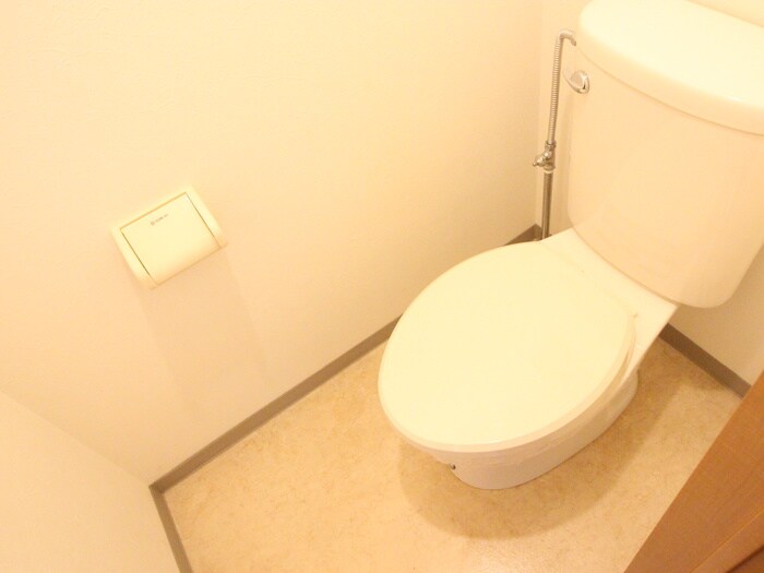 物件内観写真16　(トイレ)