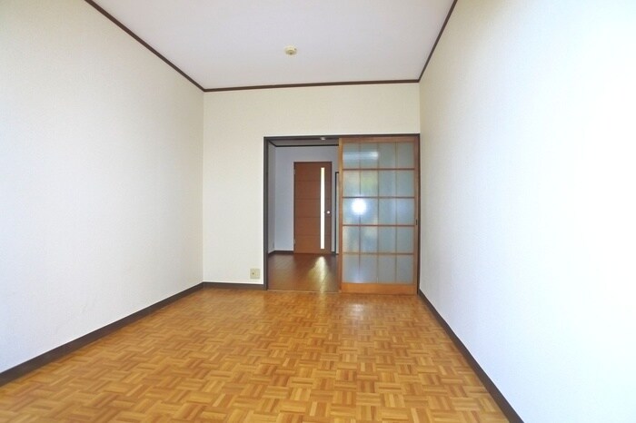 物件内観写真11　(居室)