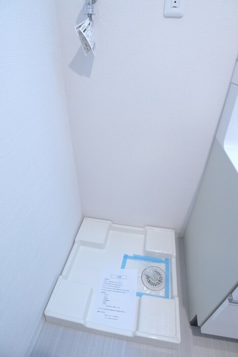 物件内観写真14　(洗濯機置場)