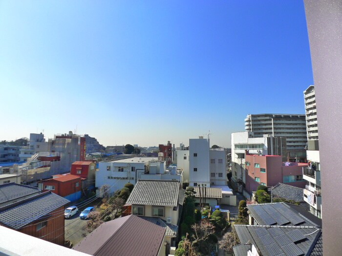 物件内観写真22　(室内からの展望)