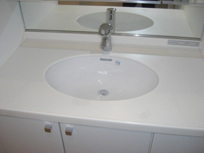 物件内観写真9　(洗面)