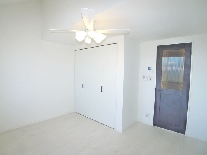 物件内観写真9　(居室)