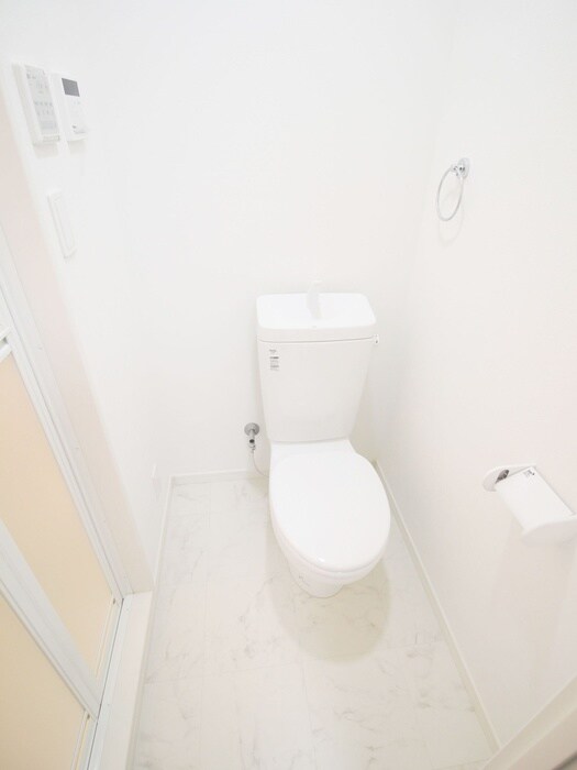 物件内観写真15　(トイレ)