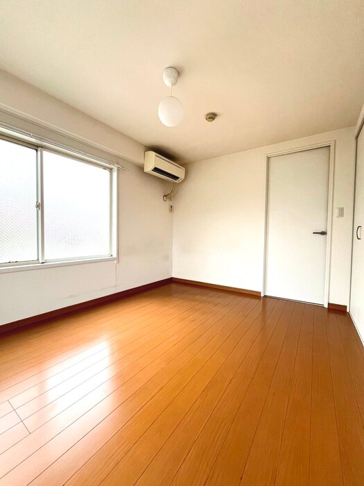 物件内観写真20　(居室)