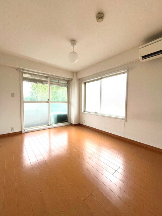 物件内観写真21　(居室)