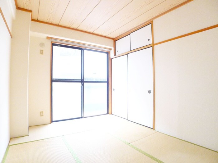 物件内観写真18　(居室)