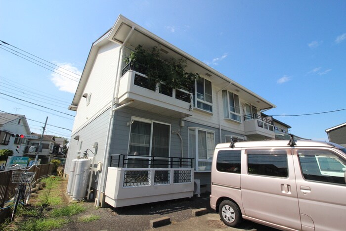 物件外観写真1　(外観写真)