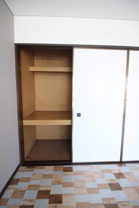 物件内観写真14　(収納)