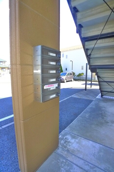 物件外観写真4　(建物設備)