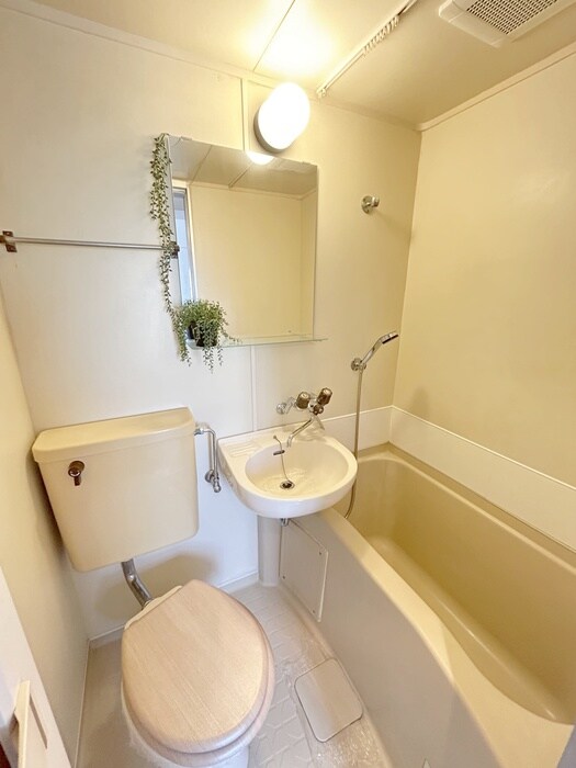 物件内観写真10　(バス／シャワールーム等)