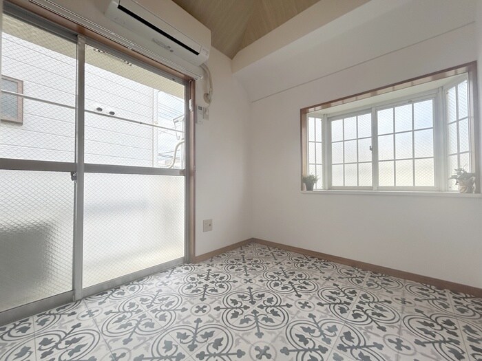 物件内観写真13　(居室)