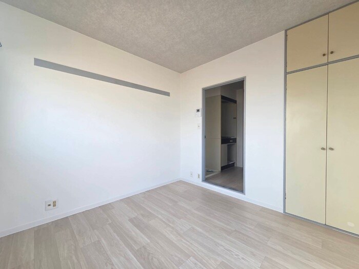 物件内観写真10　(居室)