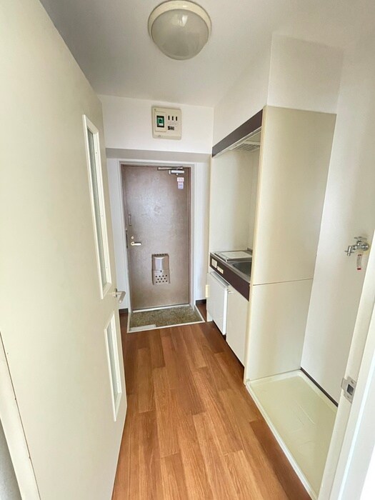 物件内観写真14　(廊下)