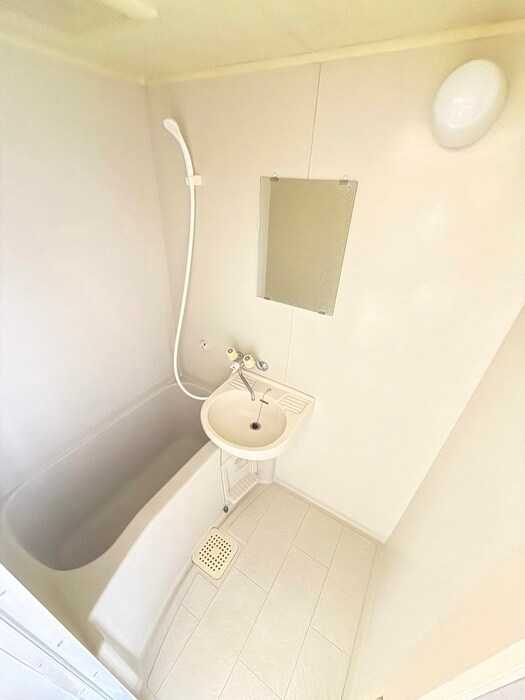 物件内観写真7　(バス／シャワールーム等)