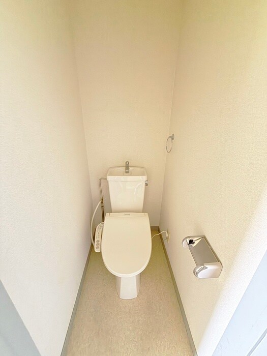 物件内観写真9　(トイレ)