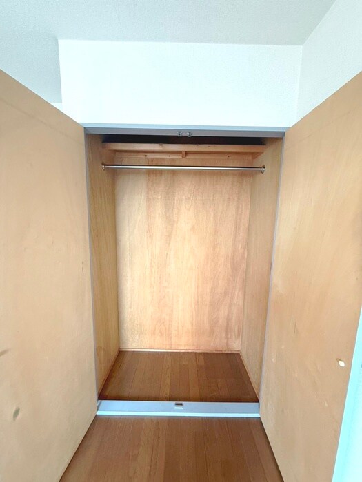 物件内観写真13　(収納)