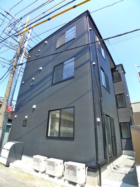 ＳＡＫＡＤＯ　ＢＡＳＥ外観写真