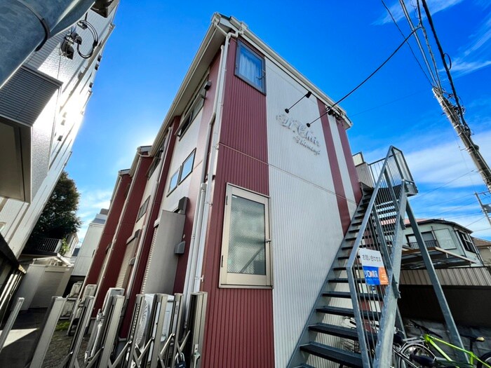 物件外観写真4　(エントランス部分)