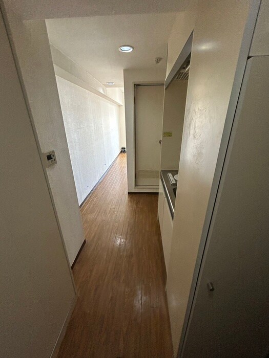 物件内観写真19　(廊下)