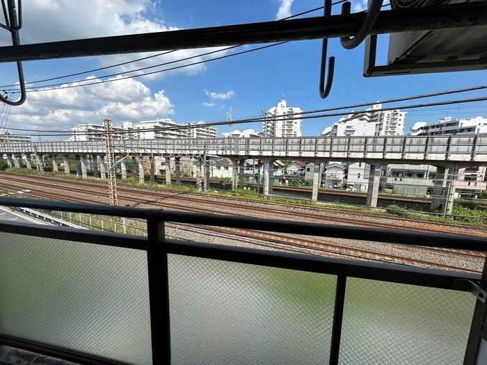 物件内観写真21　(室内からの展望)