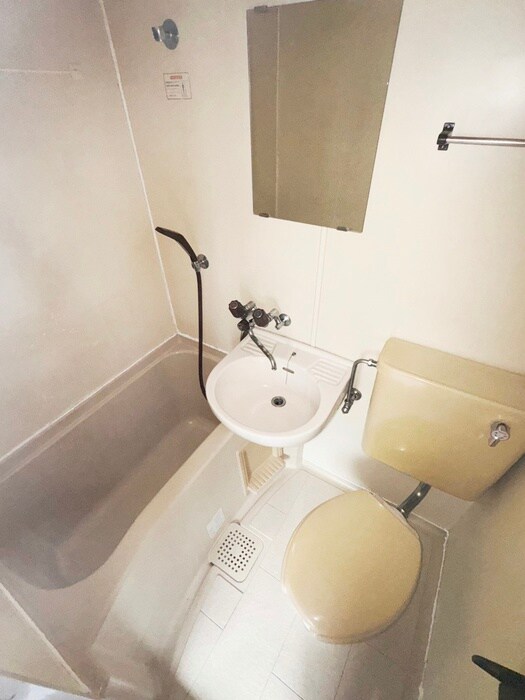 物件内観写真12　(バス／シャワールーム等)