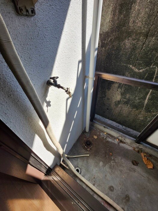 物件内観写真13　(洗濯機置場)