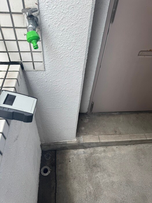 物件内観写真14　(洗濯機置場)