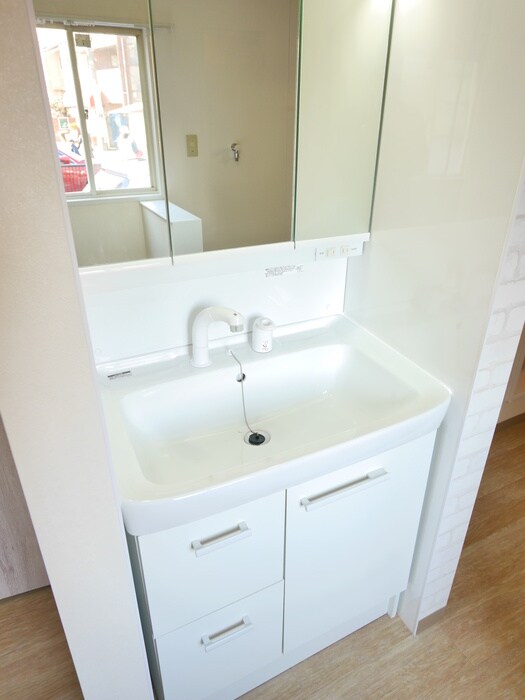 物件内観写真15　(洗面)