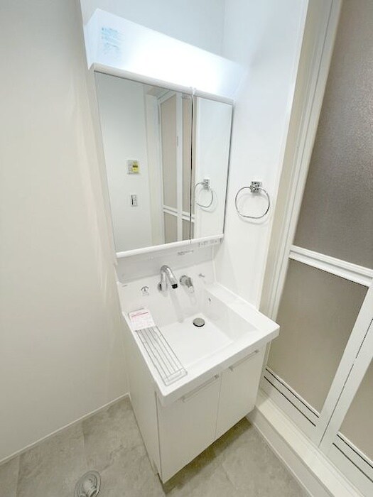 物件内観写真13　(洗面)