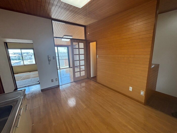 物件内観写真8　(居室)