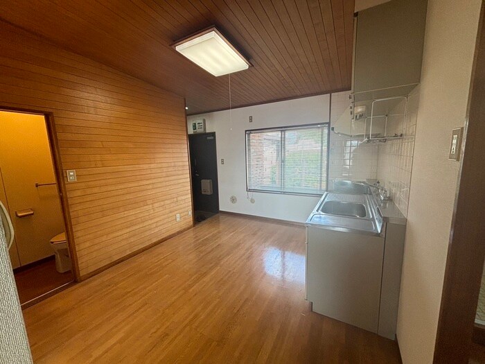 物件内観写真9　(居室)